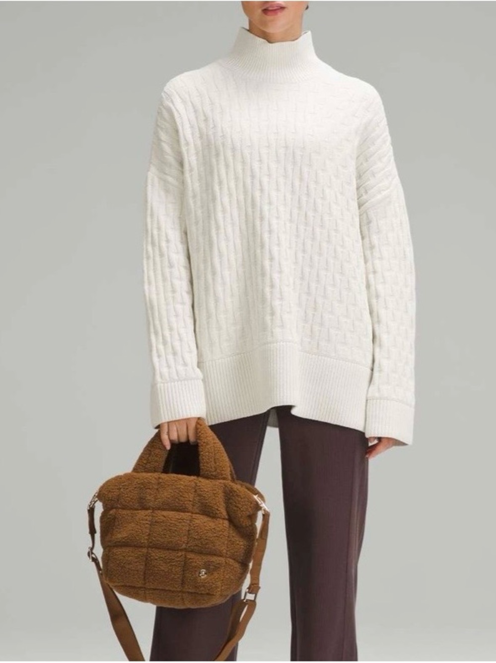 LULULEMON QUILTED GRID Crossbody FLEECE.